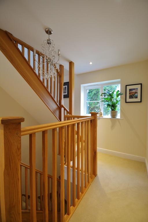 Coombe Cottage Sutton Green Dış mekan fotoğraf